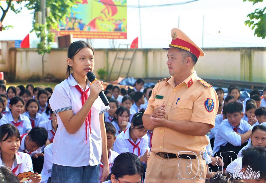 Trang bị kỹ năng tự bảo vệ cho học sinh