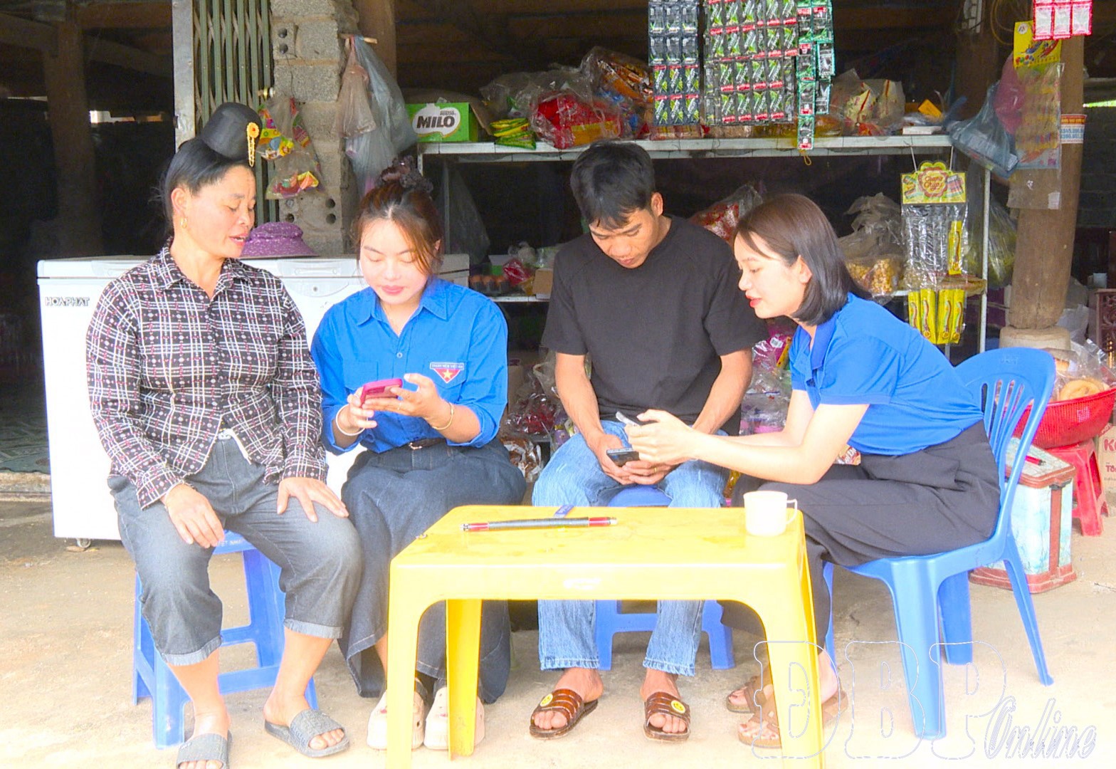 Đưa công nghệ đến với người dân