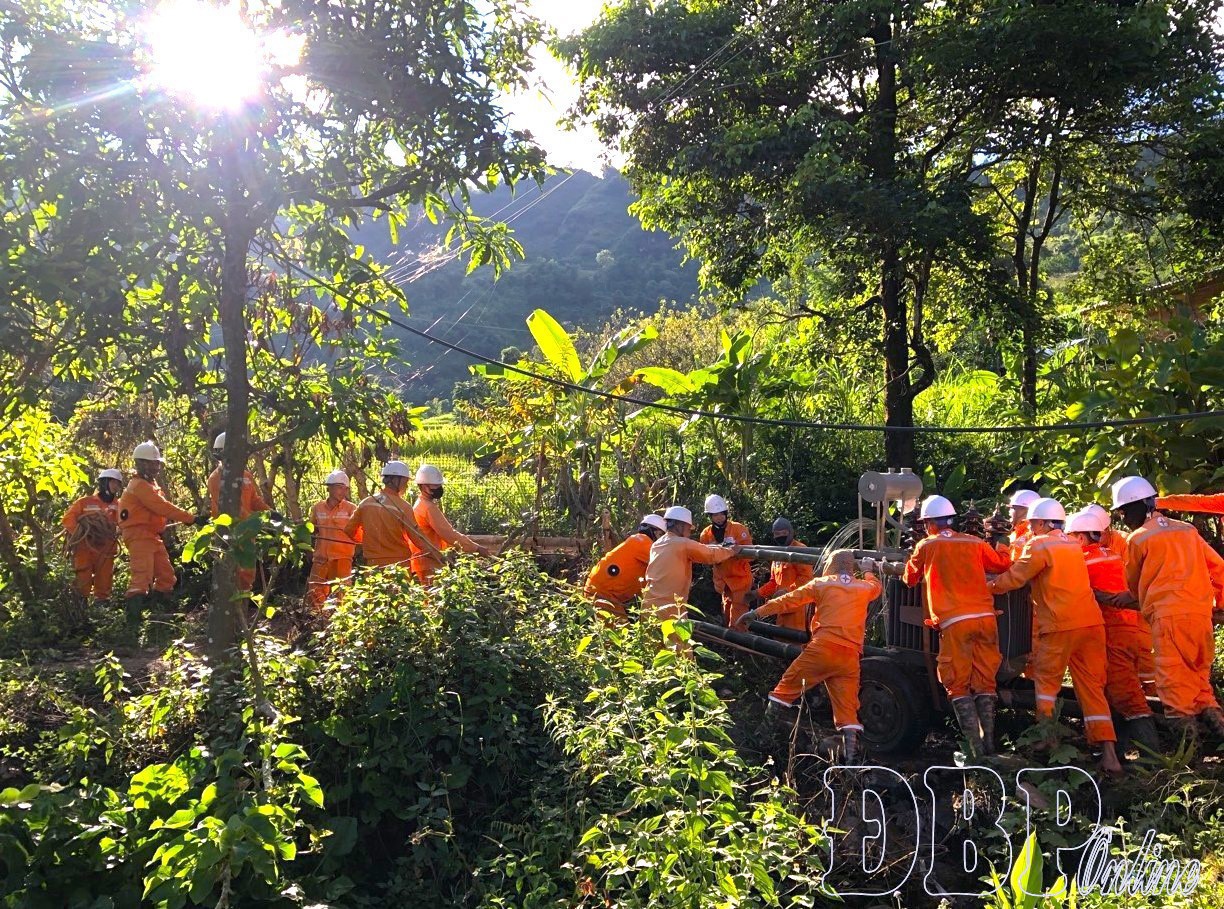 Kịp thời khắc phục sự cố, cung cấp điện ổn định cho người d&acirc;n