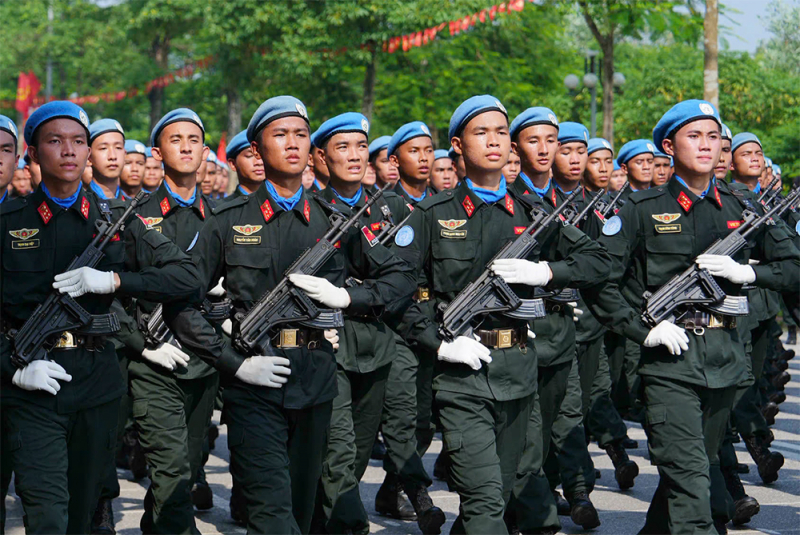 Tăng cường quốc ph&ograve;ng, an ninh v&agrave; đẩy mạnh đối ngoại, hội nhập quốc tế