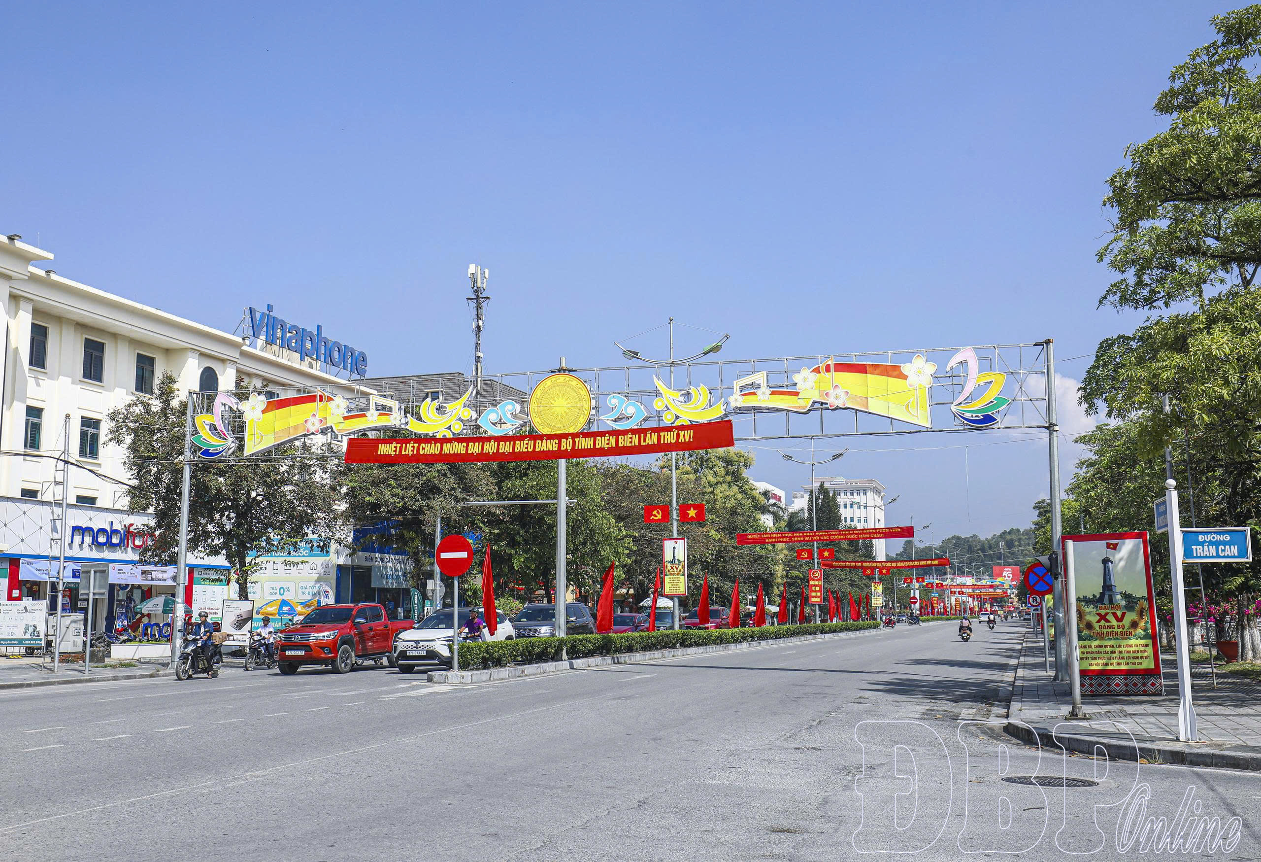 Thông báo cấm đường, phân luồng giao thông phục vụ Đại hội Đảng bộ tỉnh lần thứ XV