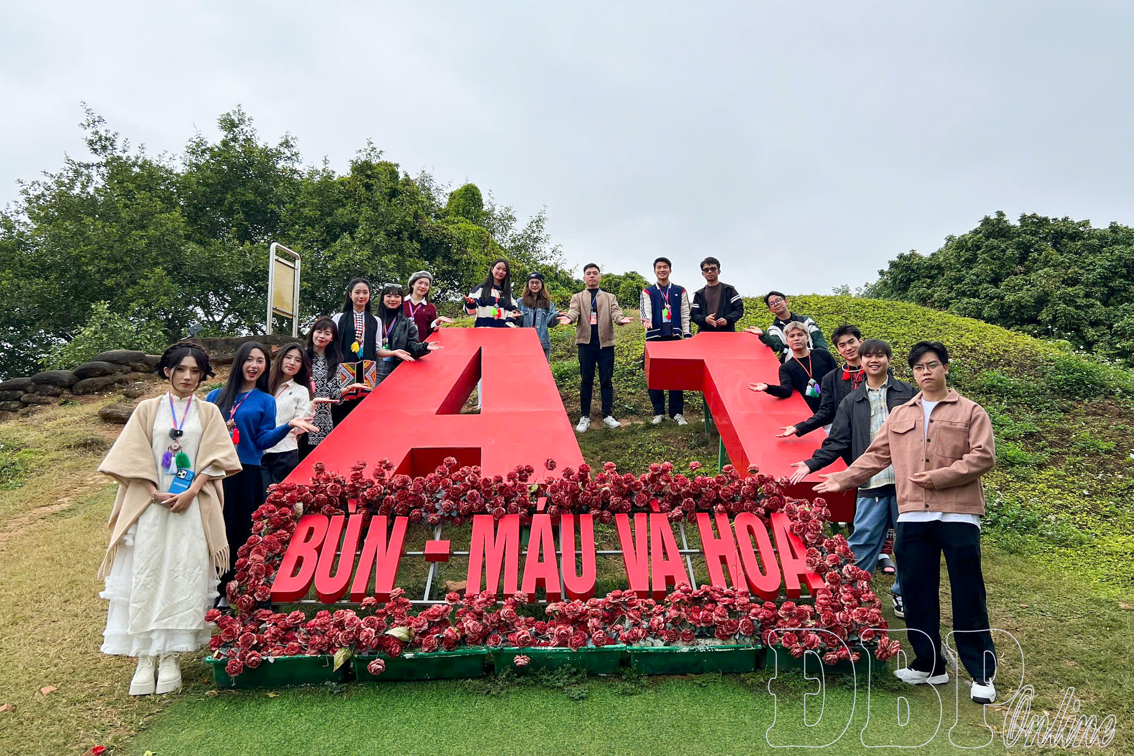 Quảng b&aacute; du lịch Điện Bi&ecirc;n tr&ecirc;n nền tảng số